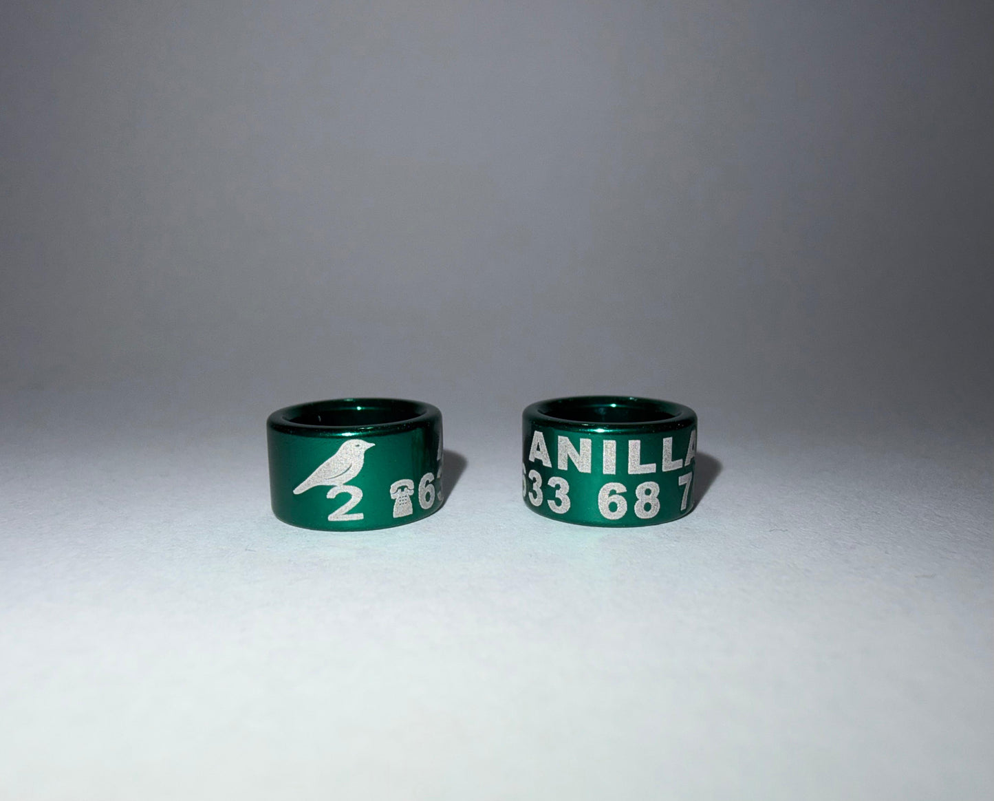 Anilla de 8 mm de aluminio anodizado. (Bajas)